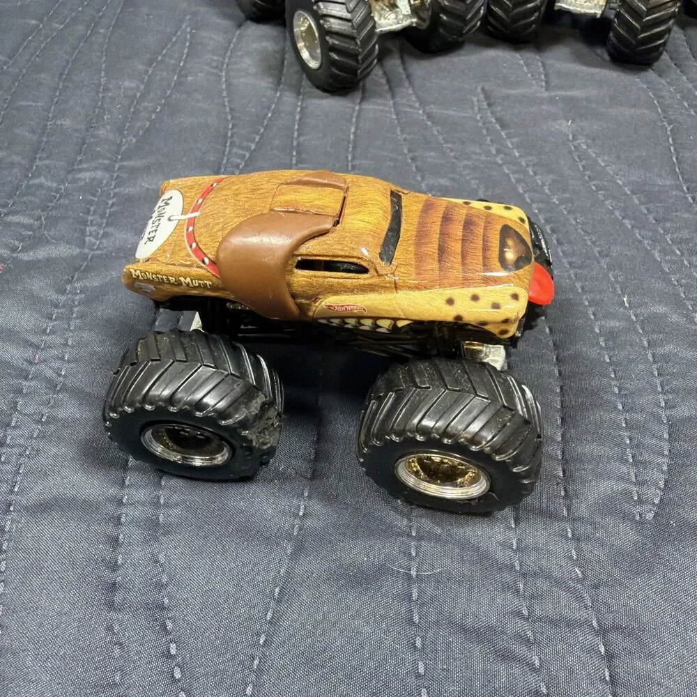 Hot Wheels Monster Jam 1:64 Diecast Monster Truck Lot of 6 Vintage Loose